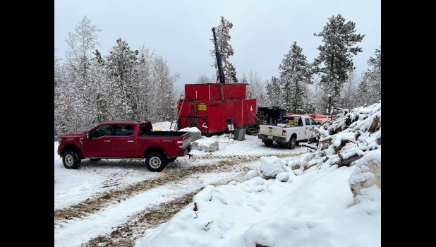 A drilling rig operates northwest of Lead as part of a Dakota Gold exploratory drilling project in January 2023. Courtesy Seth Tupper/South Dakota Searchlight